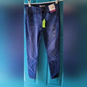 WOMEN'S Low Rise ULTIMATE JEGGING Fitted